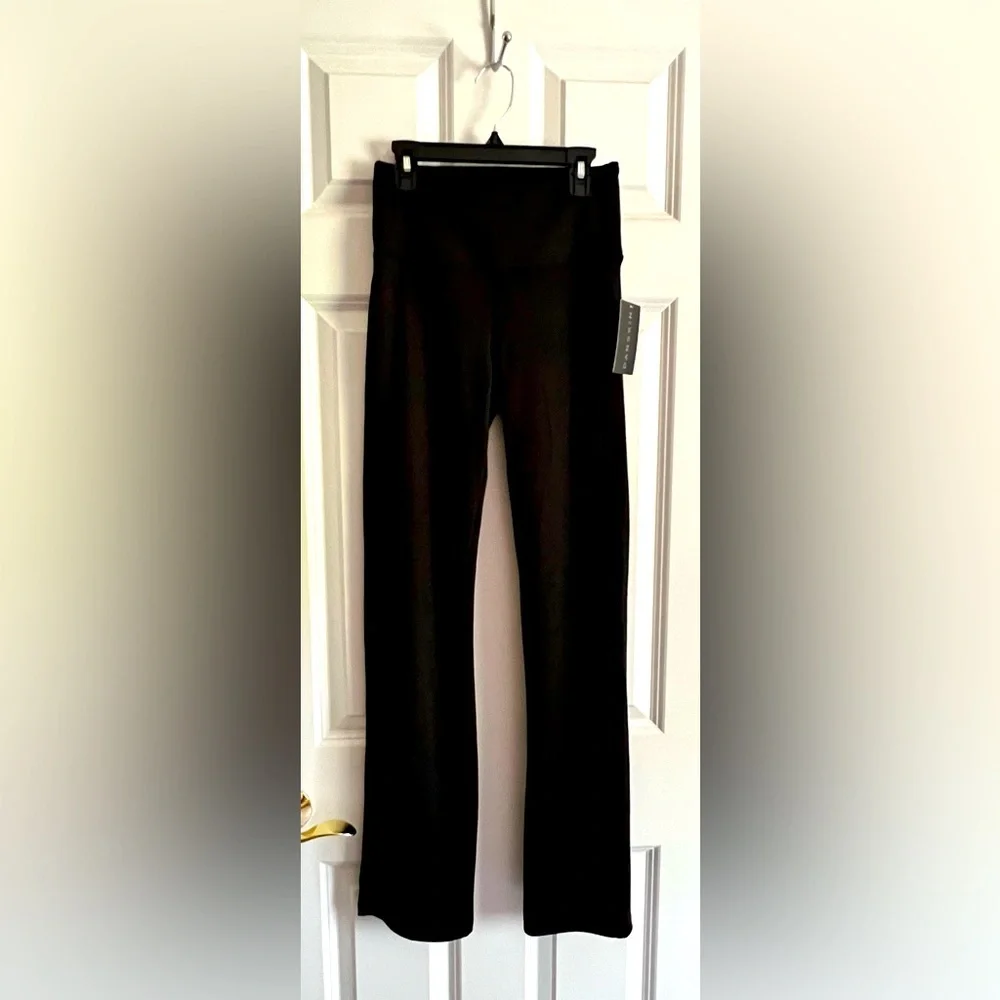 NWT Danskin Super Sculpt Boot Leggings Black XS - Picture 1 of 5